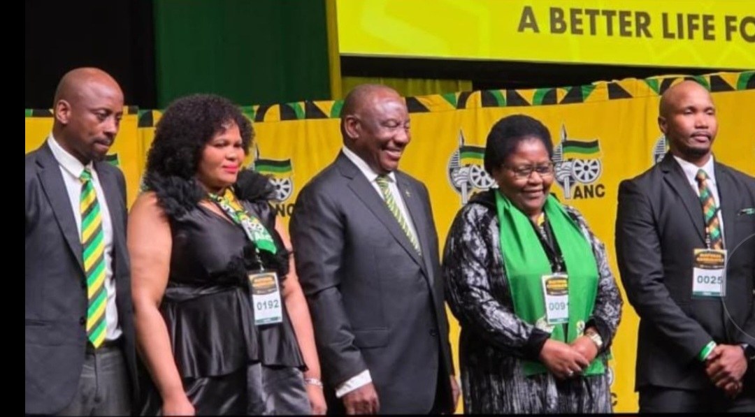 The ANC’s Nelson Mandela Bay mayoral candidates pose with ANC national officials at the Sandton Convention Centre, 22 August 2026