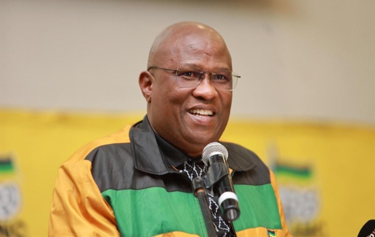 ANC Eastern Cape chairperson Oscar Mabuyane speaking at an ANC event