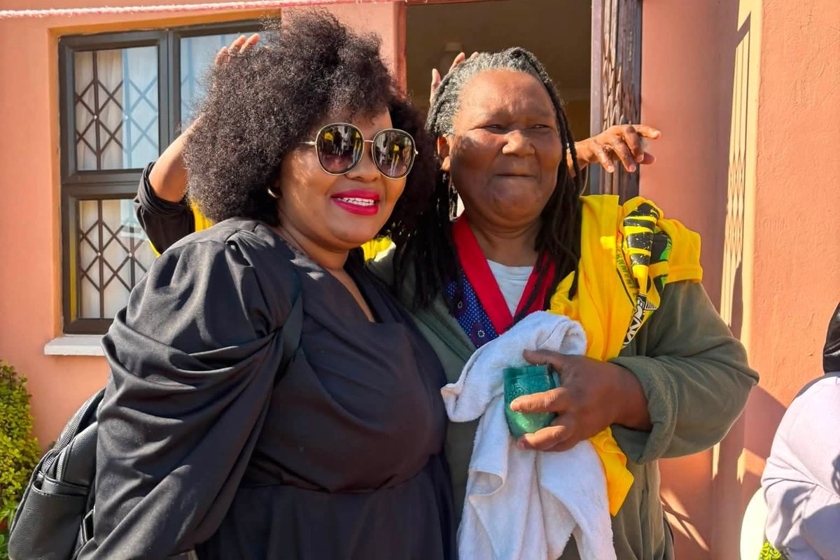 ANC volunteers and community members during the voter registration drive in Nelson Mandela Bay