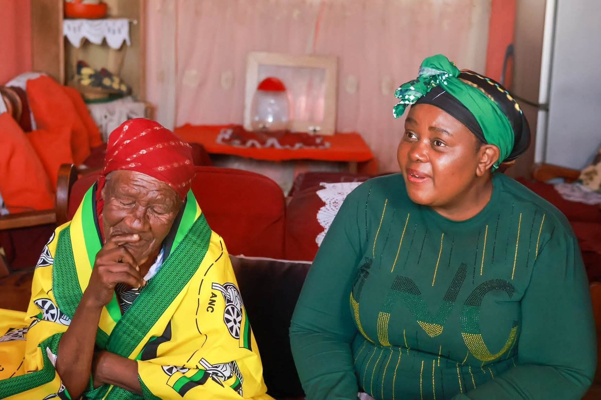 NEC deployee Mmamoloko Kubayi with an elderly resident during the ANC voter registration drive in Nelson Mandela Bay