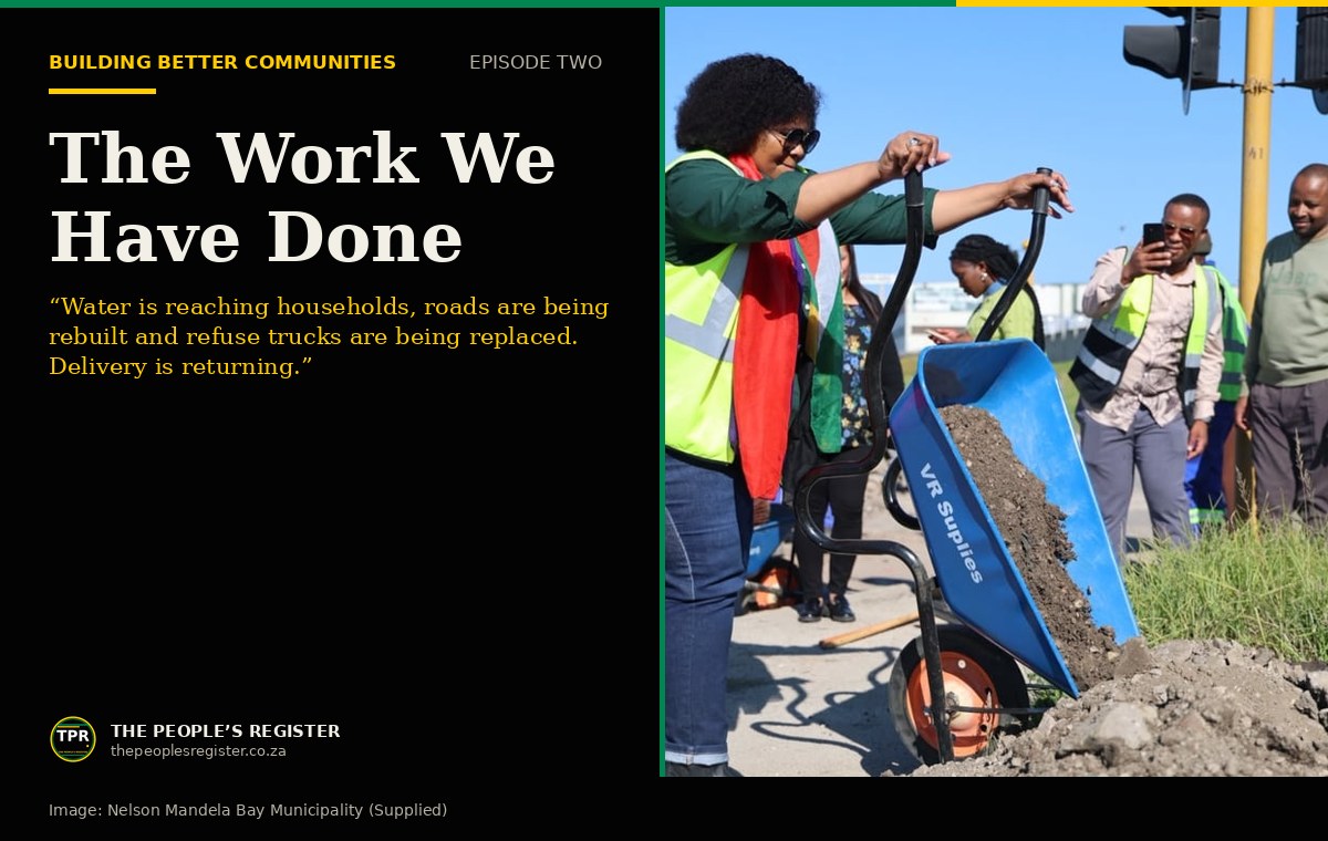 Nelson Mandela Bay Executive Mayor Babalwa Lobishe helping municipal maintenance repair teams fix potholes